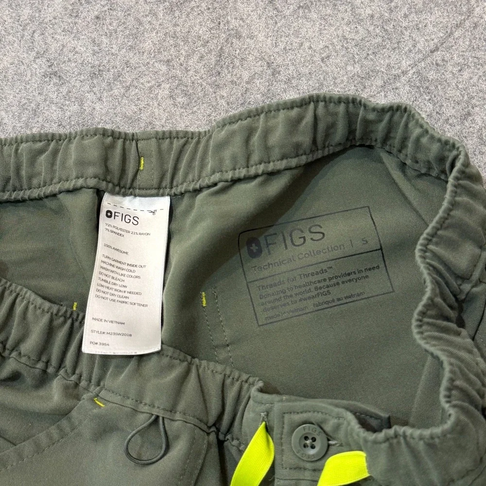 Figs Technical Collection Green Cairo Cargo Scrub Pants Men's Size Small